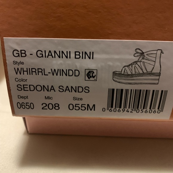 Sedona Sands color lace up platform sandals - Picture 2 of 3